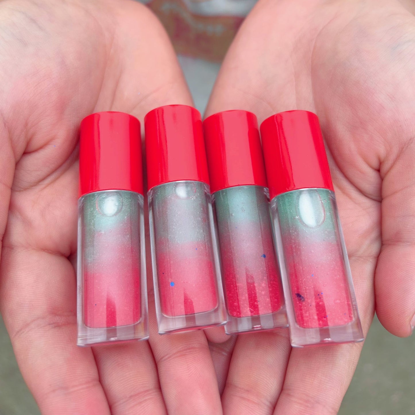 Ave's Glosses